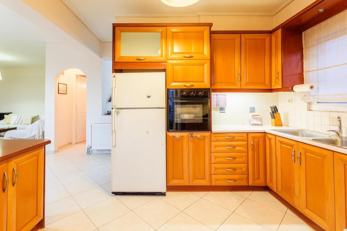 קלמאטה Spacious Urban Haven-Family Home, Perfect Location מראה חיצוני תמונה