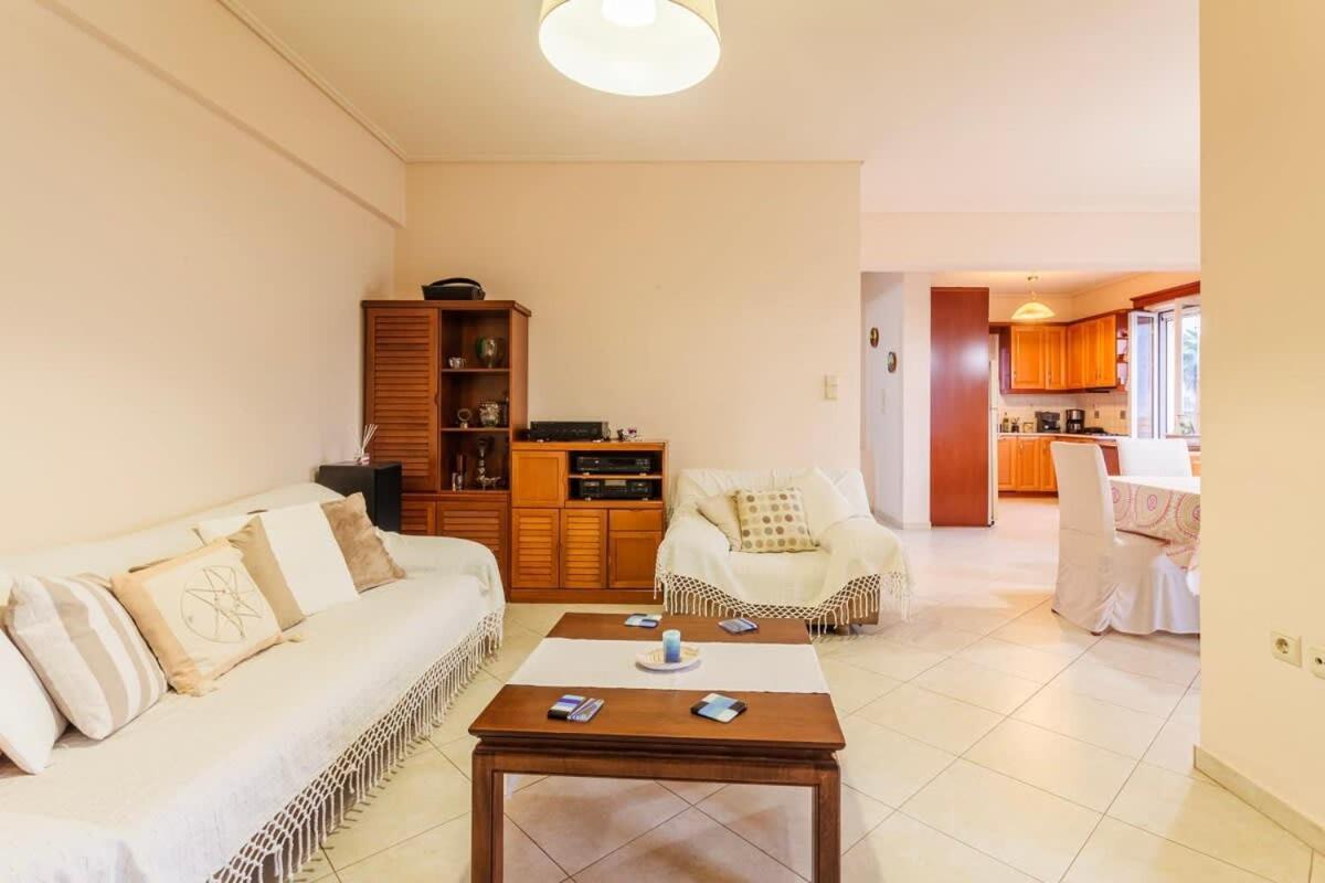 קלמאטה Spacious Urban Haven-Family Home, Perfect Location מראה חיצוני תמונה